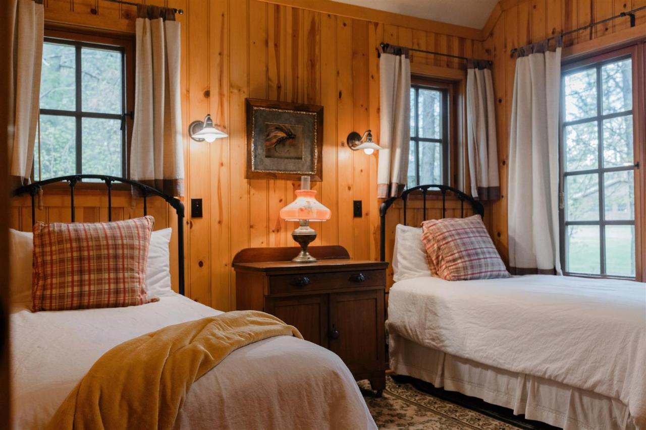 Lake Creek Lodge Camp Sherman Eksteriør billede