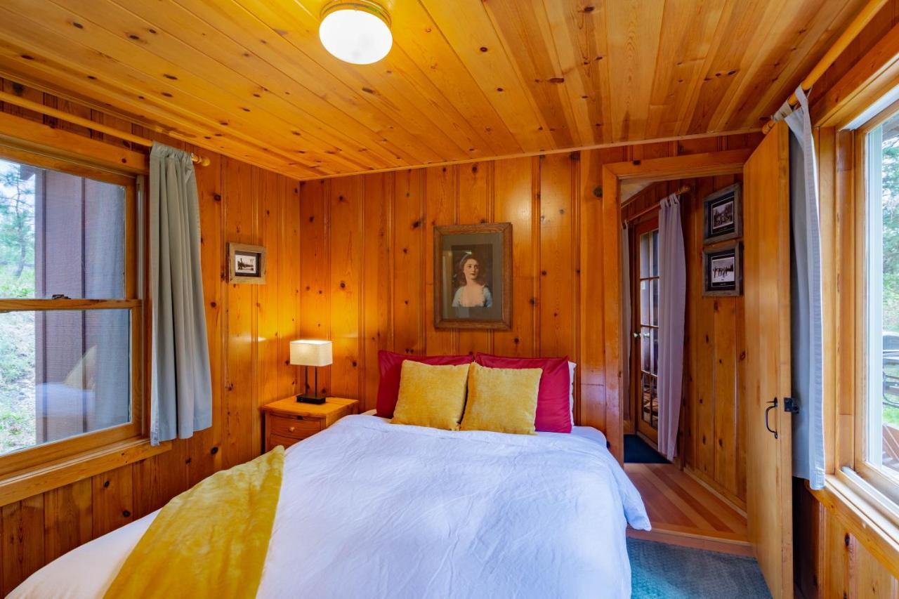 Lake Creek Lodge Camp Sherman Eksteriør billede