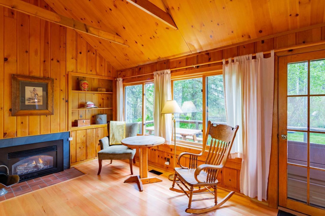 Lake Creek Lodge Camp Sherman Eksteriør billede