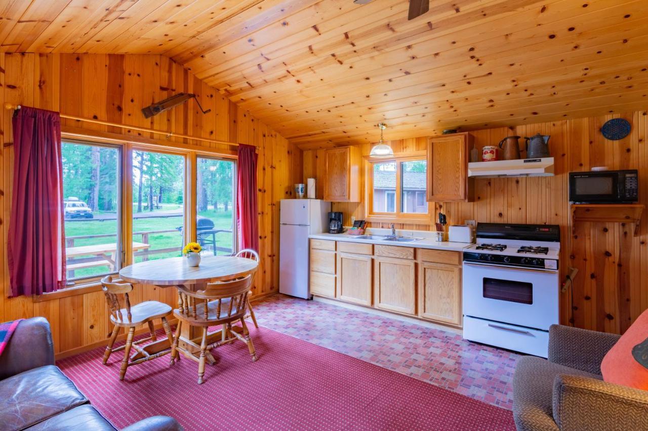 Lake Creek Lodge Camp Sherman Eksteriør billede